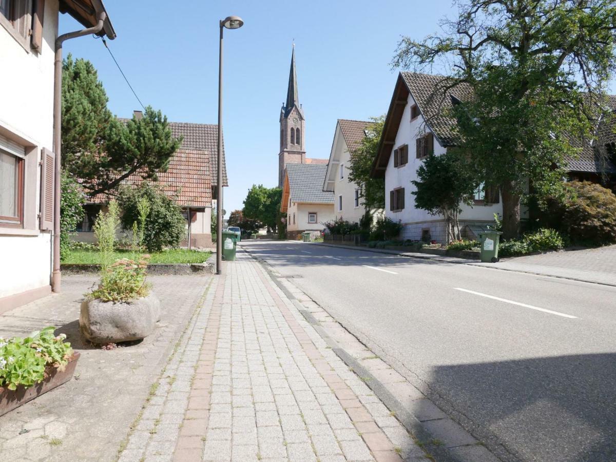 Ferienwohnung Kirschbluete Mosbach  Exterior photo